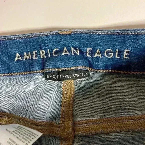 NEW American Eagle Curvy Super High-Waisted Jeans - Picture 8 of 12